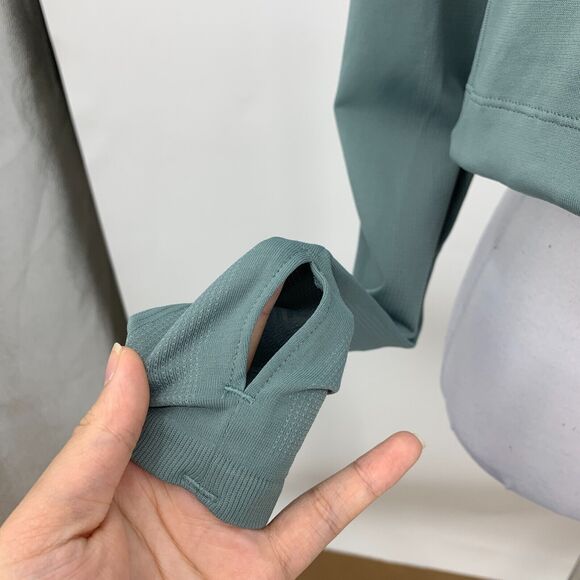 Gymshark Breeze Crop Shirt Womens S Small Fog Long Sleeve Lightweight Bungee Hem - Picture 7 of 11